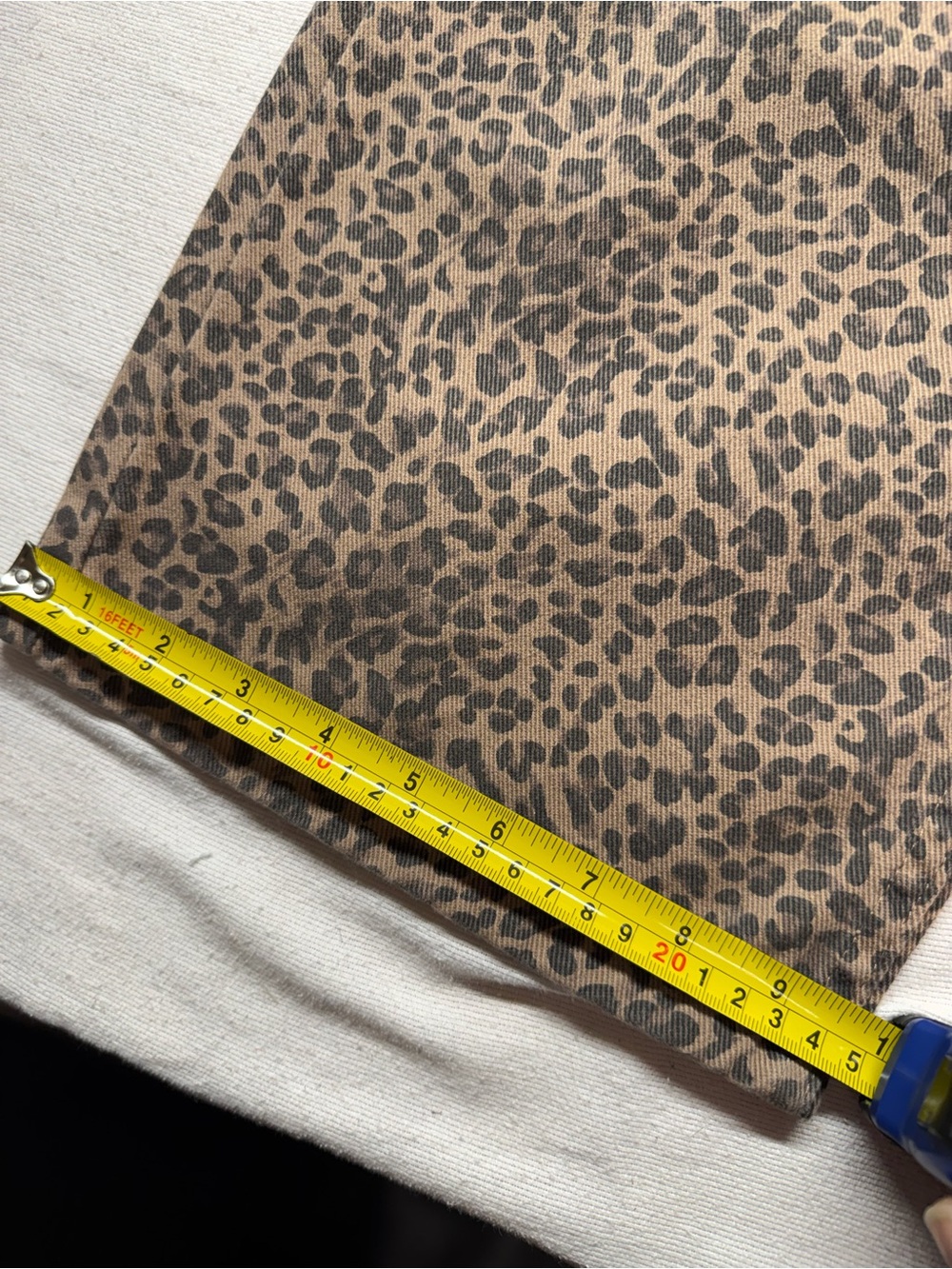 Women's Leopard Print Wide Leg Jeans - Brown - Picture 6 of 8
